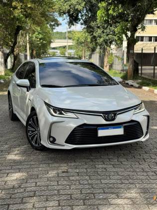 TOYOTA COROLLA 1.8 VVT-I HYBRID FLEX ALTIS PREMIUM CVT TOYOTA COROLLA 1.8 VVT-I HYBRID FLEX ALTIS PREMIUM CVT